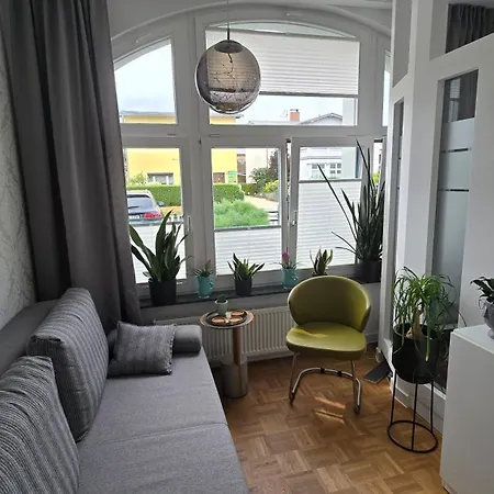Kuestenvilla Stilvolle 3zi Ferienwhg Mit Terrasse Ruhig Zentral Strandnah 600m * 奥斯特西巴德钦诺维茨